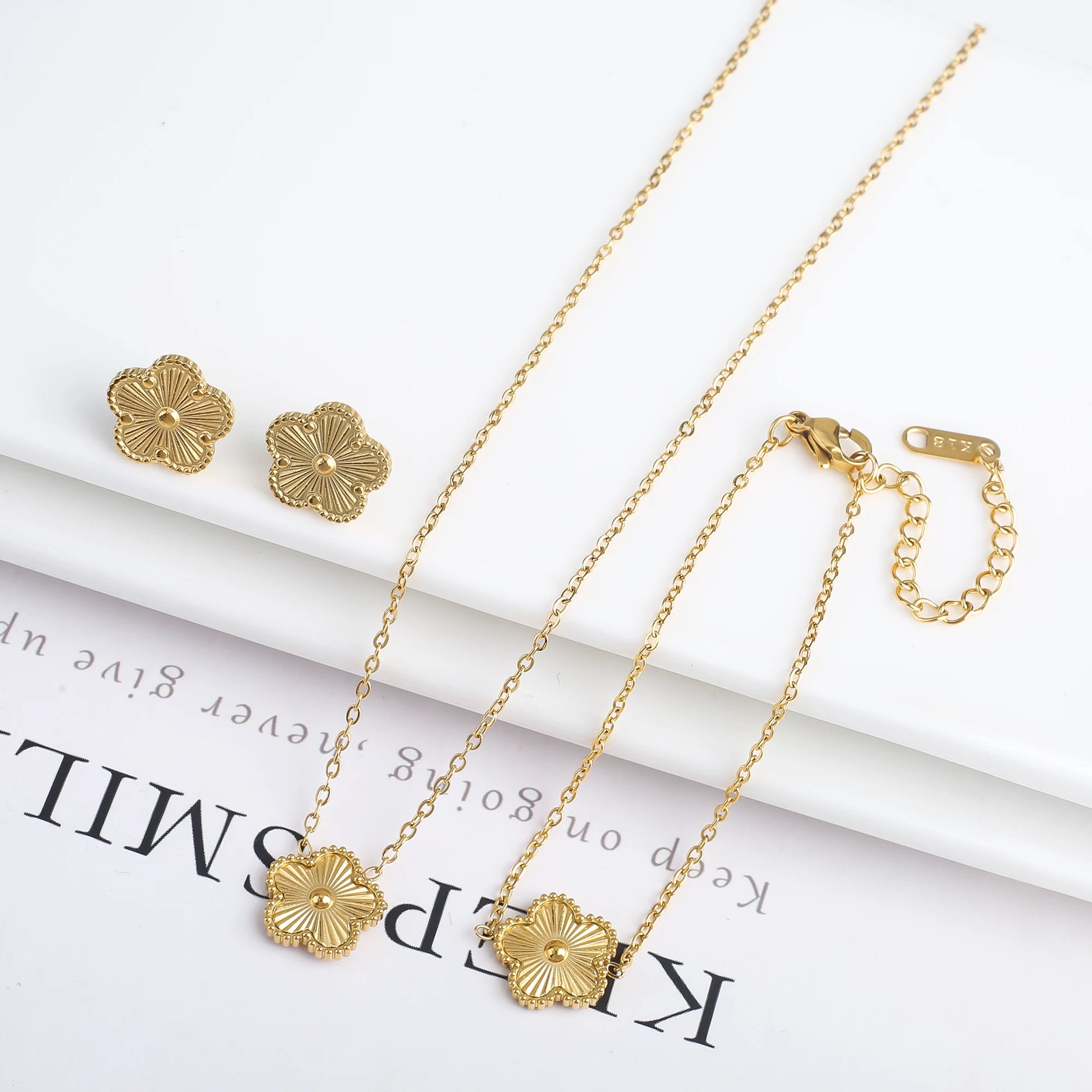 18k Gold Plated Clover Jewelry Set - Necklace Earrings Bracelet