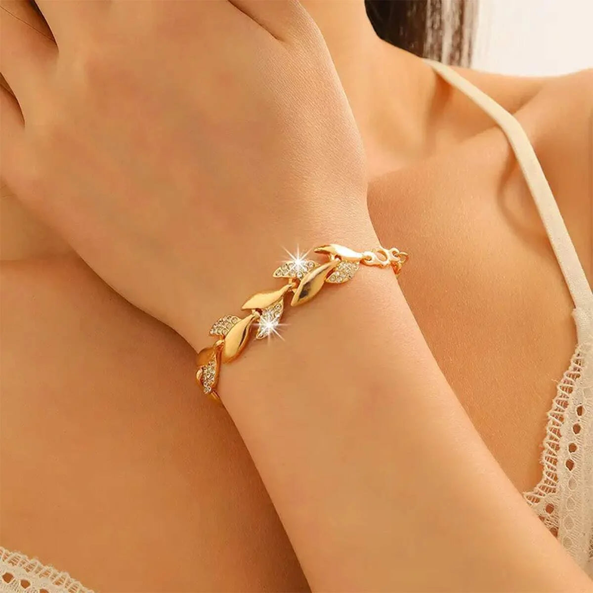 Gold Hip Hop Leaf Bracelet - Crystal Stone Pendant Jewelry