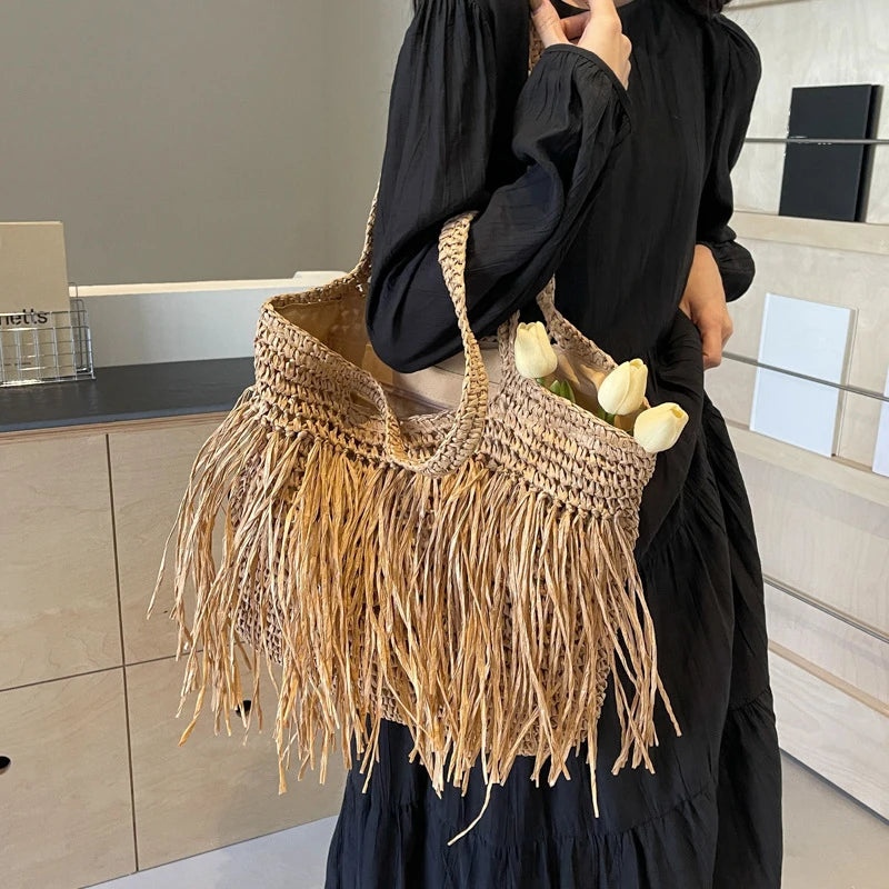 Casual Tassel Woven Women Shoulder Bags Handmade Fringe Lady Handbags Summer Beach Large Tote Bag Shopper Purse for Vacation